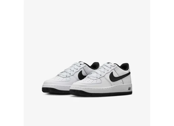 Nike Field General